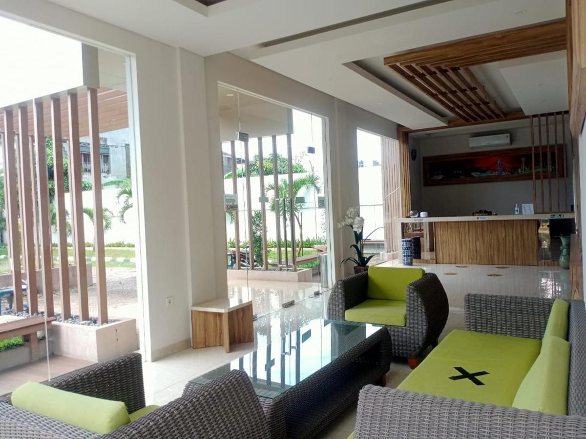 Oyo 90102 Edotel Hotel By Dbest Hospitality Bandung Bagian luar foto
